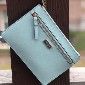 🔥NWT Kate Spade wristlet ♠️